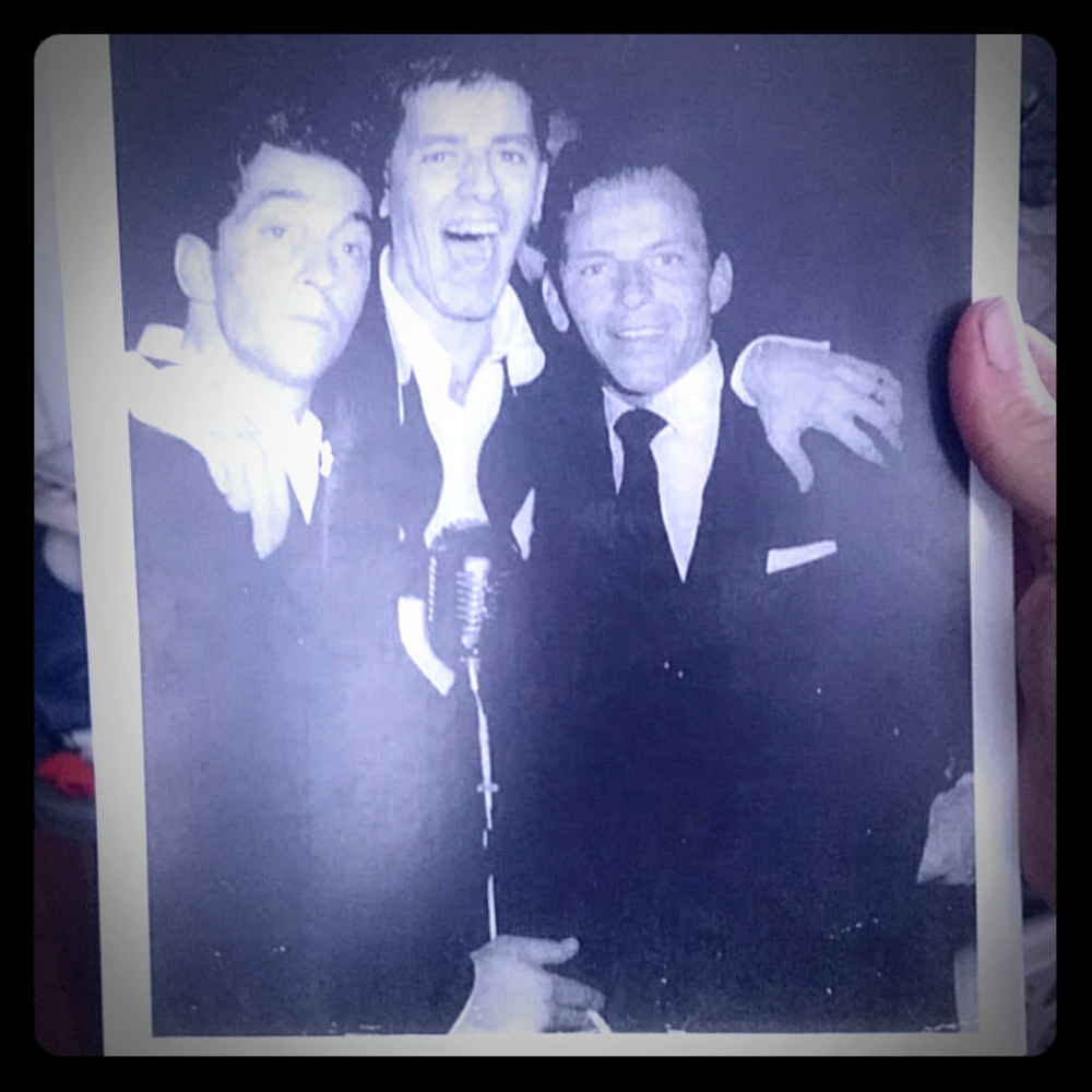 2 ICONIC PHOTOS OF FRANK SINATRA & FRIENDS